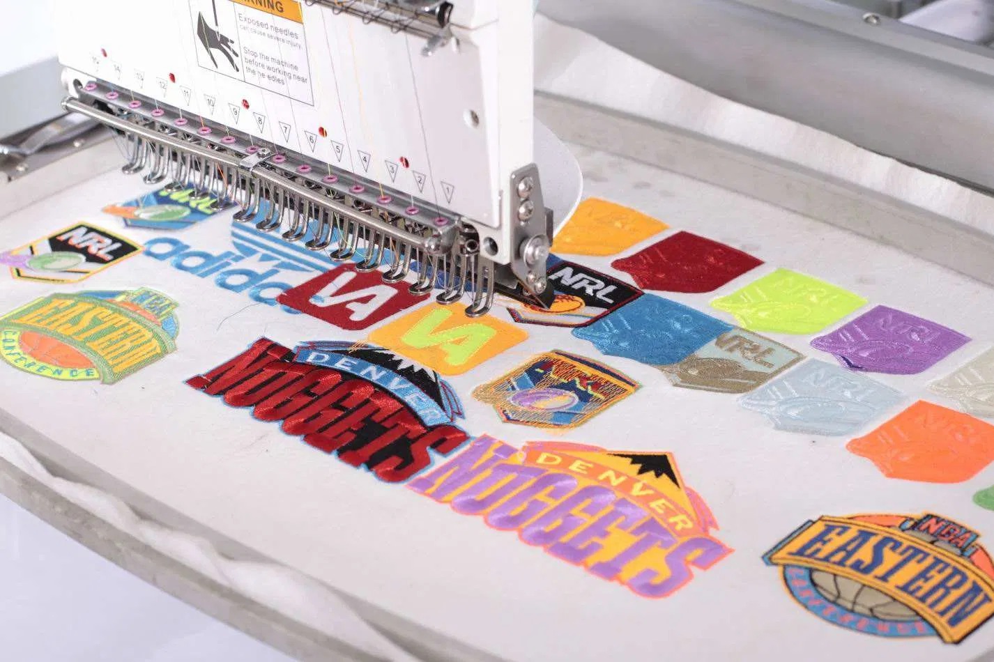 Industriële borduurmachine voo - Commercial Embroidery Machine recensie en prijs